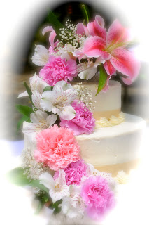 2 tier cake with flowers