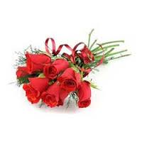 6 red roses bouquet