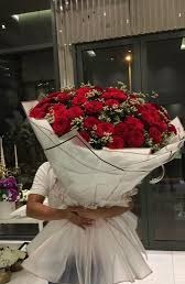Life size jumbo huge red roses bouquet 3-4 feet