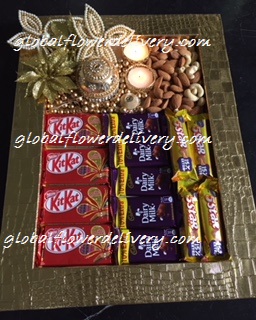 Decorated tray 250 gm dry fruit with 4 kit kat, 4 pieces 5 star and dairy milk chocolates