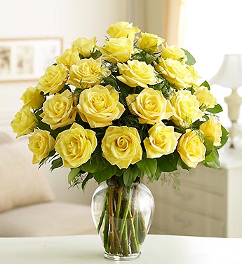 Yellow roses vase .