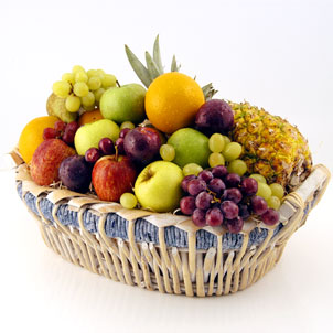 Basket of 3 kg.fruits