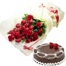 1 pound delicious black forest Cake with 12 Lovely Dutch Roses