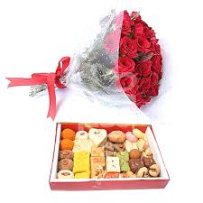 6 flowers bunch with 250 gms mithai